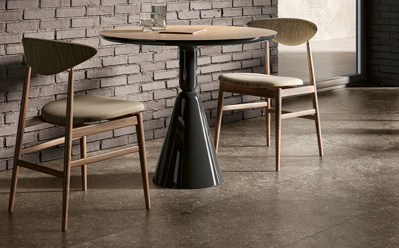 Kitchen 2024 : the Trends of Dark Floor
