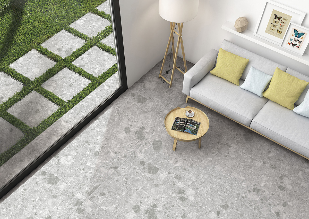 La collection Lombarda, une tuile effet pierre naturelle en porcelaine au fini mat texturé. Un design inspiré du terrazzo moderne, idéal pour murs et planchers résidentiels ou commerciaux.